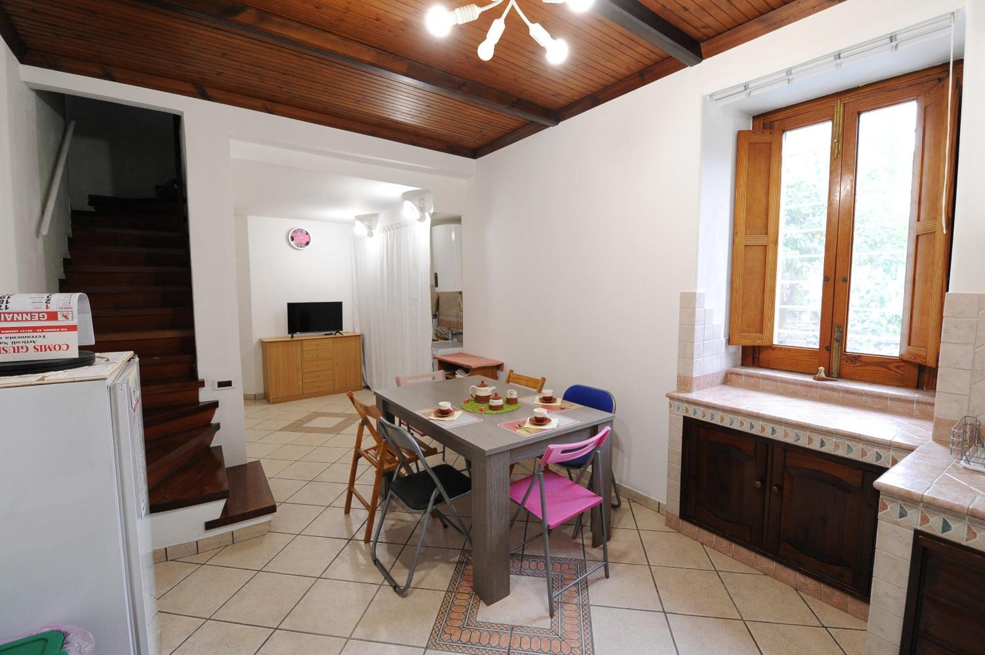 Mamis Villa Катания Екстериор снимка